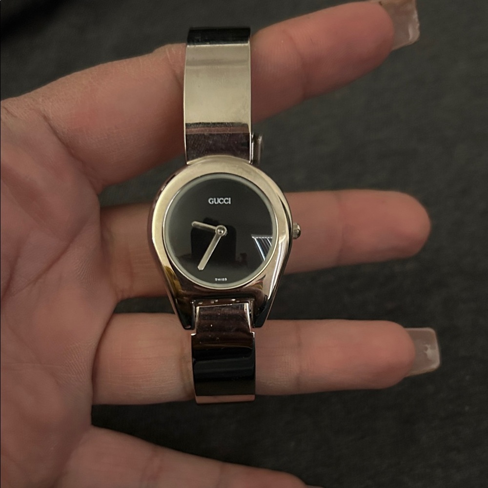 Gucci Black and Silver Smartwatch